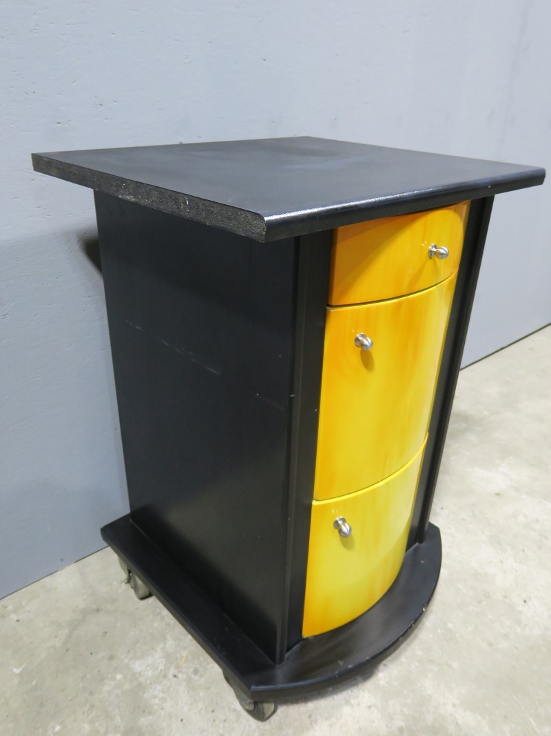 Pult Schrank in Kamin-Ofen Design auf Rollen #28829 | eBay