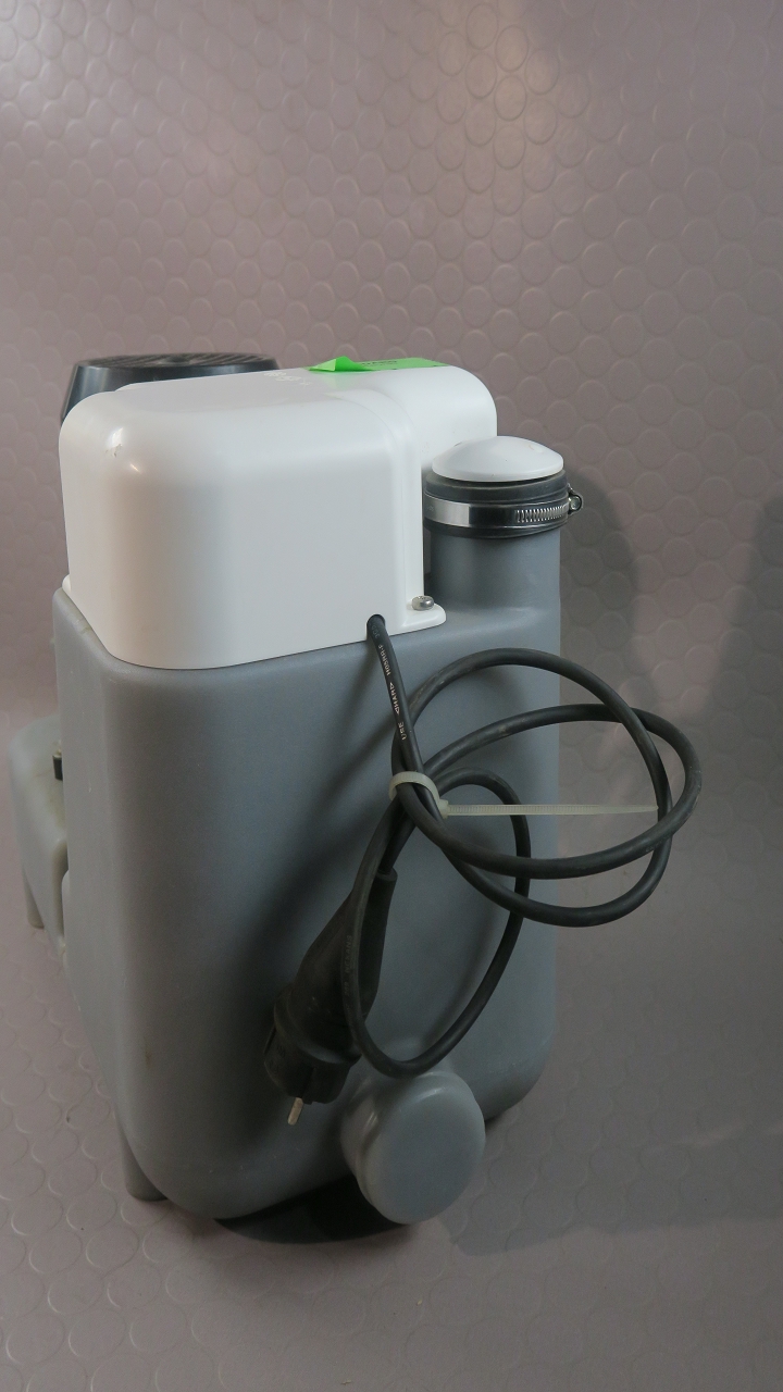 Sanicom SFA P95 Sanibroy Hebeanlage Kleinhebeanlage Abwasserhebeanlage ...